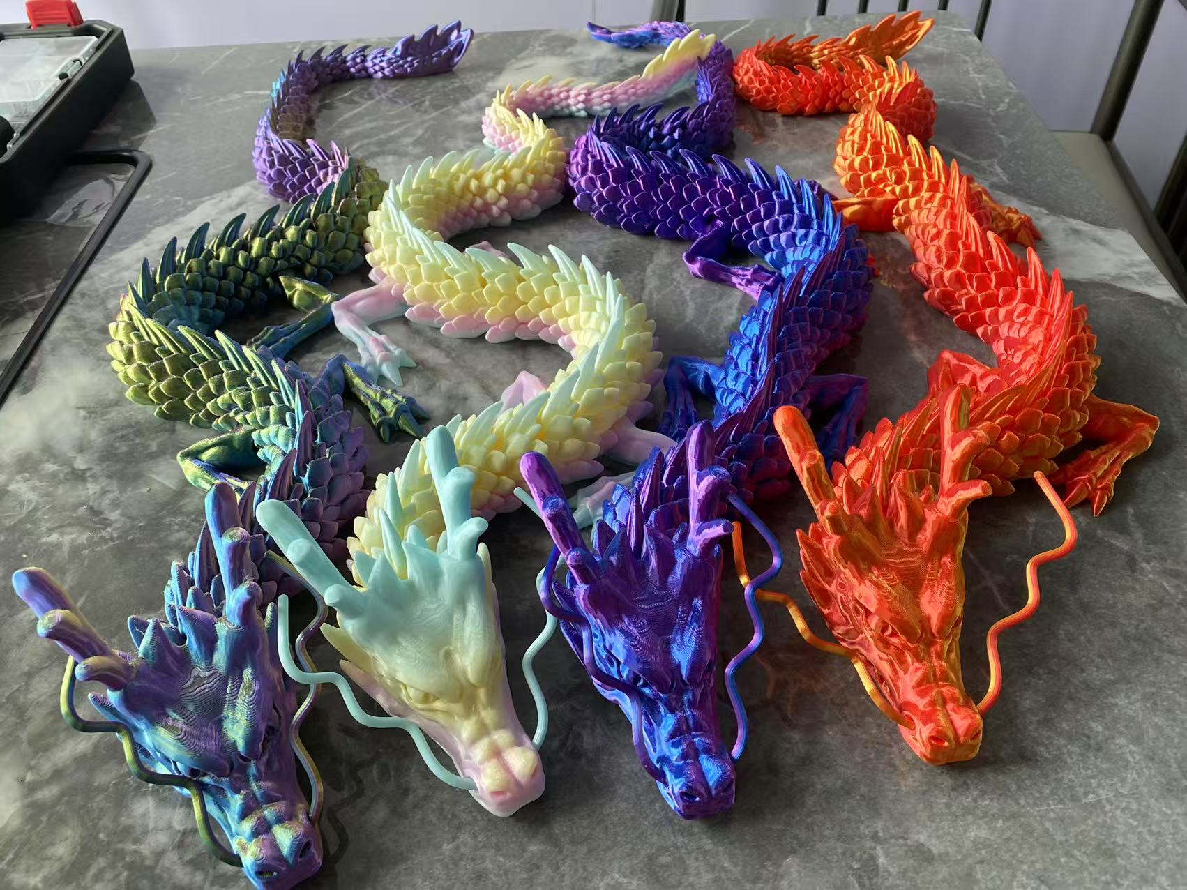 لعبة تنين صيني ثلاثية الأبعاد  - مراجعة 3D Printing Lizard وسعره