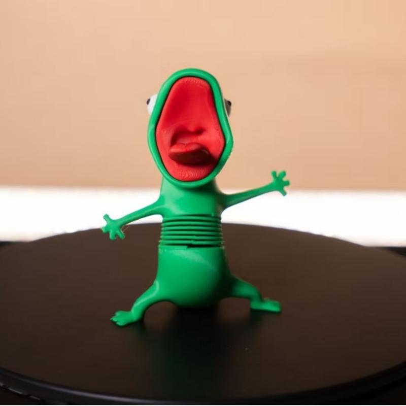 تمثال سحلية خضراء لطيفة مطبوع  - مراجعة 3D Printing Lizard وسعره